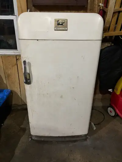 Vintage Frigidaire by General Motors Refrigerator, View more
