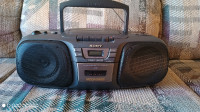 Sony CFD-121 AM/FM, CD, Cassette Player