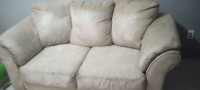 Couch for 20 Bucks if picked up before noon 