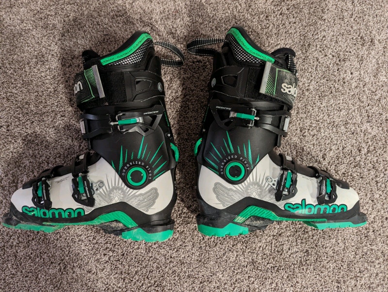 Salomon men's ski boots. Size 26 Ski Calgary Kijiji