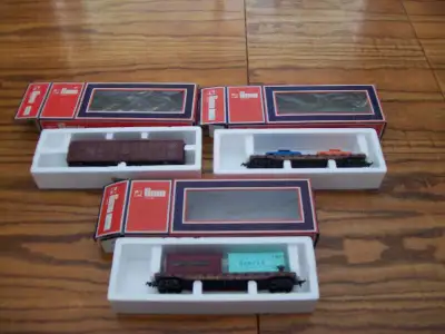HO Scale Train Lot of 3, 2 Lima, 1 AHM Freight & Box Cars W/Box, View more