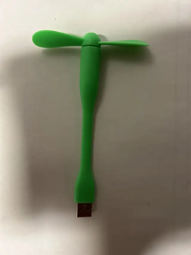 USB Fan NEW in General Electronics in Sudbury - Image 3