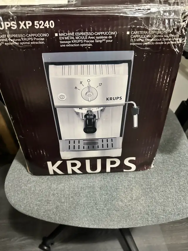 Krups Espresso Machine  in Coffee Makers in Ottawa - Image 2