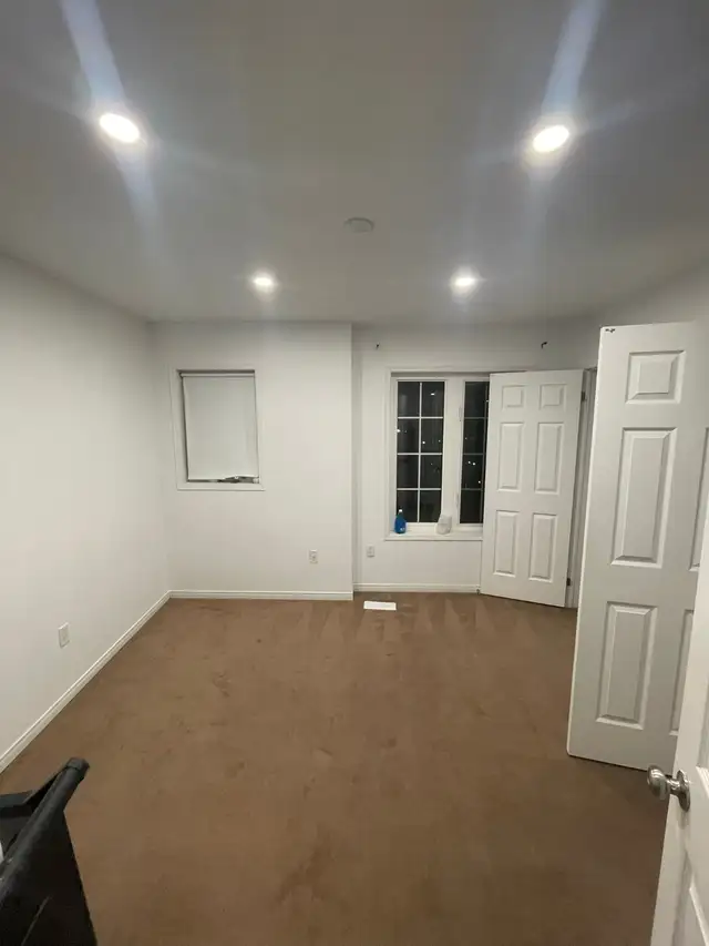 1 Bedroom for rent  Lovely Townhome by the Lake TTC at doorstep63804735474819123