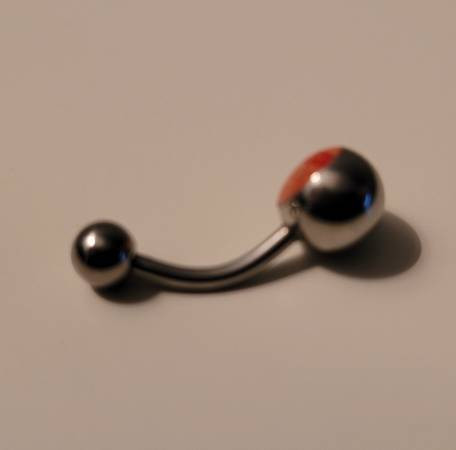 Belly Button Naval Ring - Excellent Condition in Jewellery & Watches in Burnaby/New Westminster - Image 4