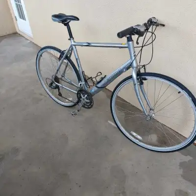 Bicyclette Mikado homme hybride en aluminium, View more