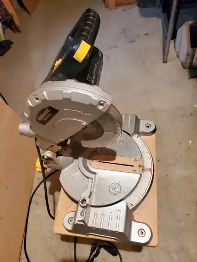 Mastercraft mitre saw $100, View more