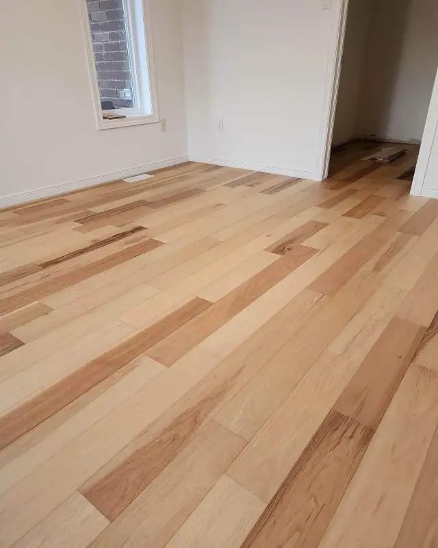 Flooring Installer with availability64840206346499120