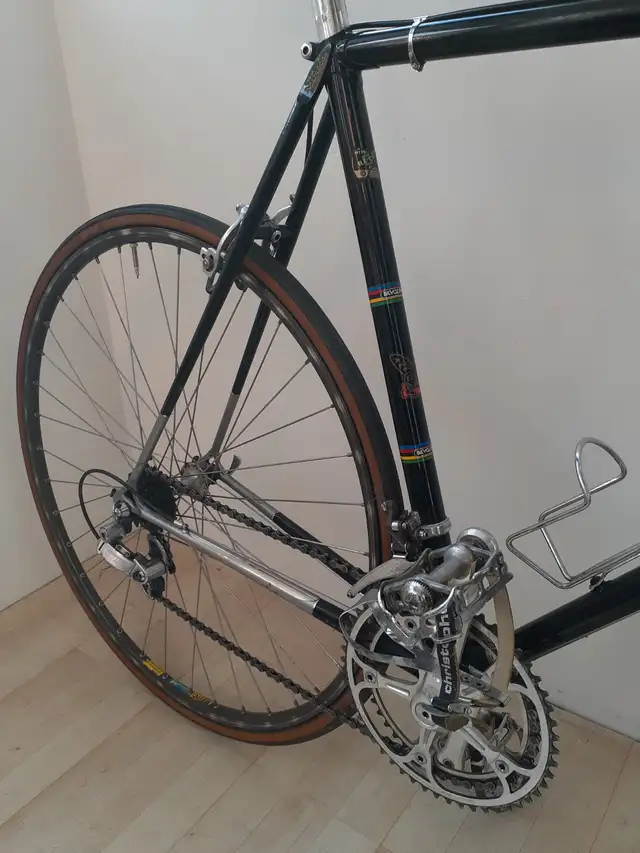 Vintage Mariposa Road Bike in Road in City of Toronto - Image 7