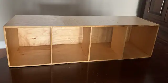 Wooden Shelf - Mini in Home Décor & Accents in Markham / York Region - Image 3