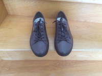 ECCO SOFT Sneaker  Men (Grey) .Brand New size 12