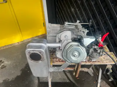 This pre-owned Power Stroke 389cc OHV engine is a powerful and reliable choice for your next project...
