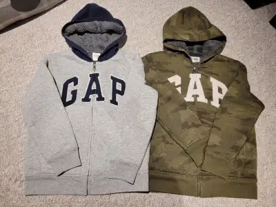 2 Veste à capuchon à doublure en sherpa "Star Wars" Gap ( T8), View more