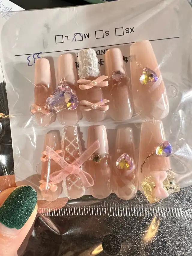 fake nails in Women's - Other in Cape Breton - Image 3
