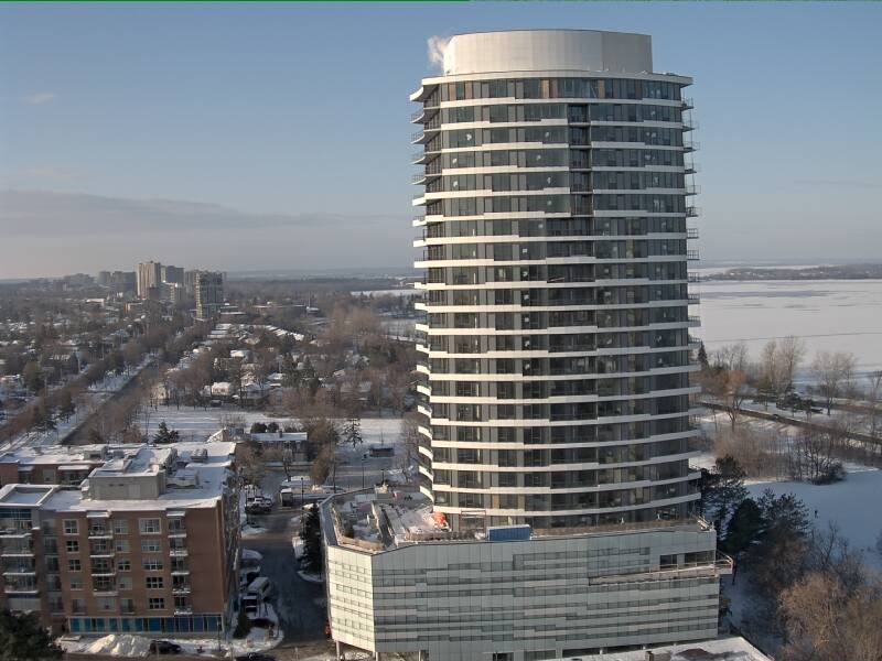 Luxurious, Upscale 1 Bed Condo in Westboro Village! Parking incl 2