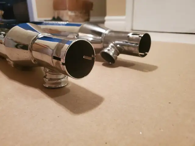 Like New in A BOX. Harley Davidson exhaust mufflers/tips. in Motorcycle Parts & Accessories in Mississauga / Peel Region - Image 4