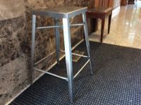 Kitchen counter Chair SUNPAN Galvanized Steel BAR STOOL silver