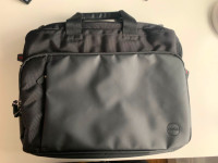 Dell Premier 13.3-inch Briefcase 460-BBNK.  Laptop Bag