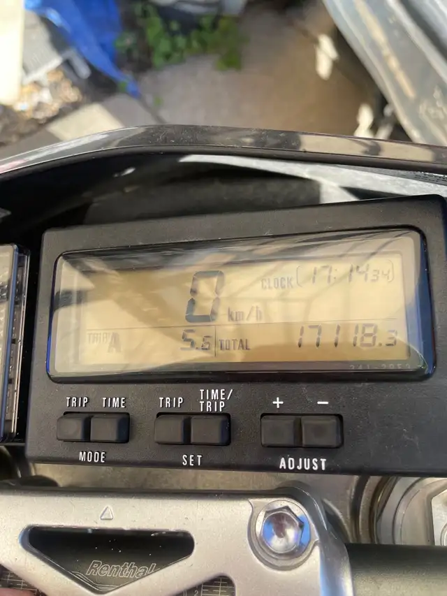 2015 DRZ400SM Suzuki in Dirt Bikes & Motocross in City of Toronto - Image 7