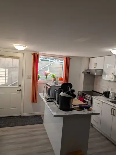 2bed rooms basement for rent
