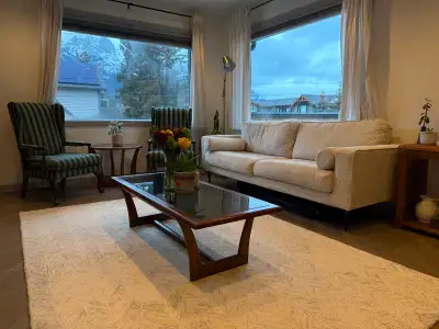 Hey Canmore! Here are some photos of where I live, if you would maybe like to live here with me, hmu...