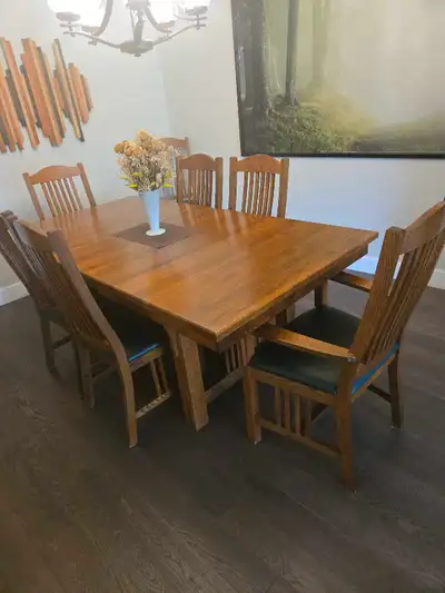 This is a legacy quality set. Puchased from Alberta wood products; this set was built to Stickley sp...