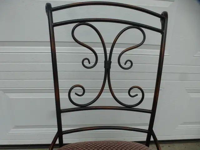 Chaises de cuisine / Dining chairs in Dining Tables & Sets in Laval / North Shore - Image 5