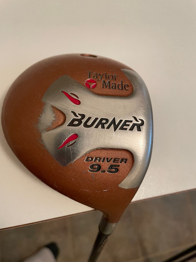 Old TaylorMade Burner driver RH in Golf in Markham / York Region