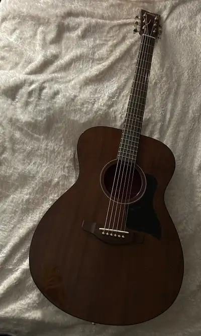 Guitare acoustique Yamaha Storia III, View more