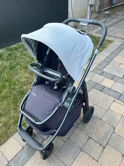 Uppababy Cruz, View more