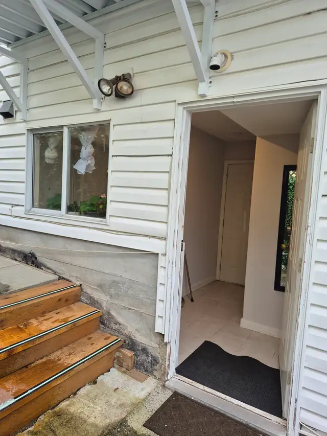 Fully furnished, short or long term