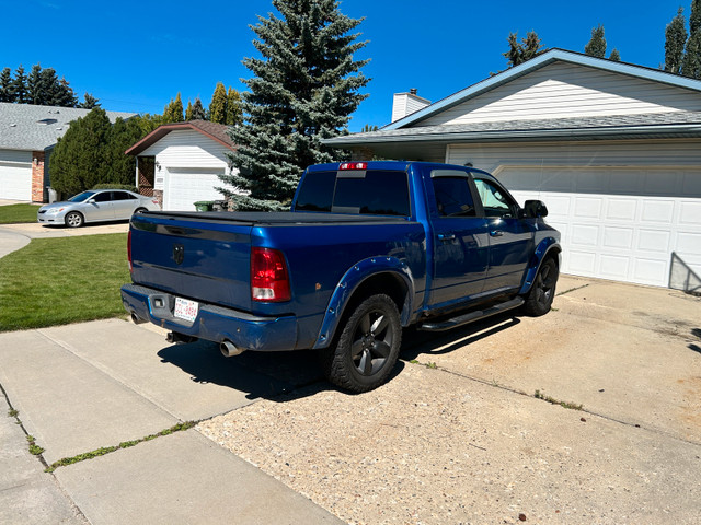 2010 Dodge Ram 1500 Crew Cab in Cars & Trucks in Edmonton - Image 4
