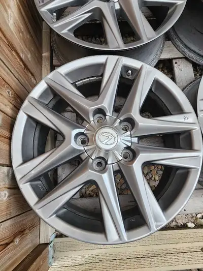 Great condition - previously mounted on LX570 Bolt Pattern - 5 x 150 Center Bore - 110.1 mm Rim - 8....
