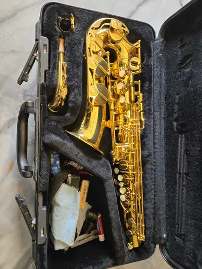 Saxophone Alto Yamaha - YAS 275, View more