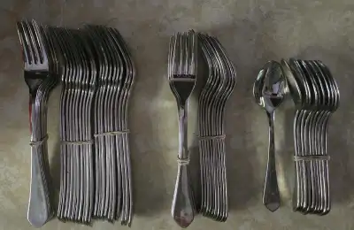 Royal Doulton Stainless Flatware 18/10 - 59 pieces, View more