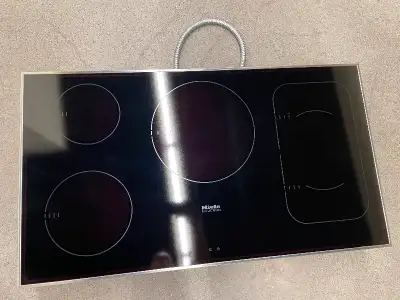 Neuve Miele 36" Induction Surface de cuisson KM6386, View more