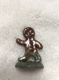 RED ROSE WADE WHIMSIES GINGERBREAD MAN FOR SALE