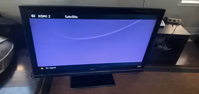 SONY BRAVIA TV 46 inches. dans Téléviseurs dans Ville de Toronto - Image 3