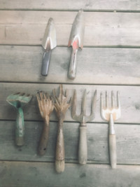 7 Vintage Garden Tools