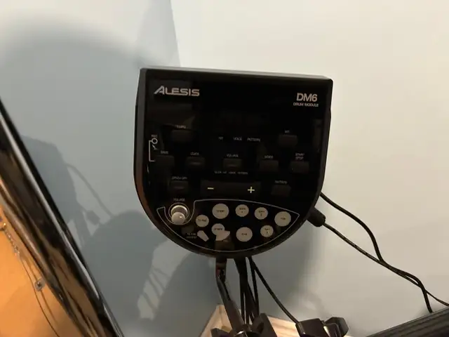 2 Electronic drum kits with Amp415732728291676164