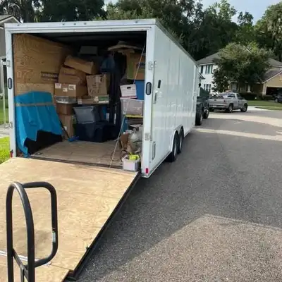Need a hand with your next move? We've got you covered! ✅ Professional Movers ✅ Clean & Spacious Tru...