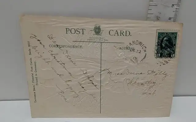 5 ANTIQUE 1909 to1920s CHRISTMAS SANTA POST CARDS in Arts & Collectibles in Mississauga / Peel Region - Image 11
