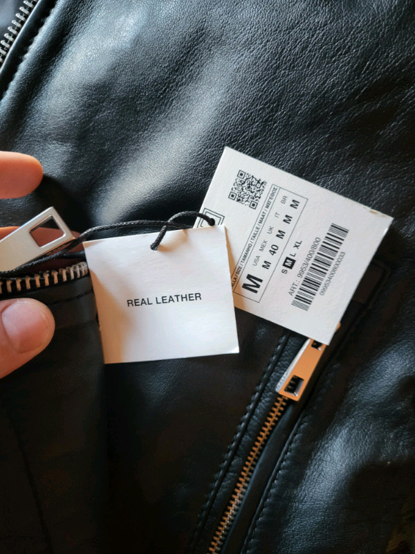 Brand New Men's Zara Leather Motorcycle Jacket Medium  in Men's in Mississauga / Peel Region - Image 3