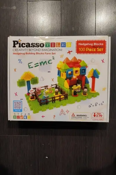 100% brand new in sealed original box Retai: $39.99+tax My price: $20 From no smoking and no pet fam...