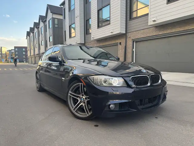 2011 BMW 335i X-Drive Special Edition 