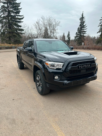 2018 Toyota Tacoma TDR Sport - One Owner