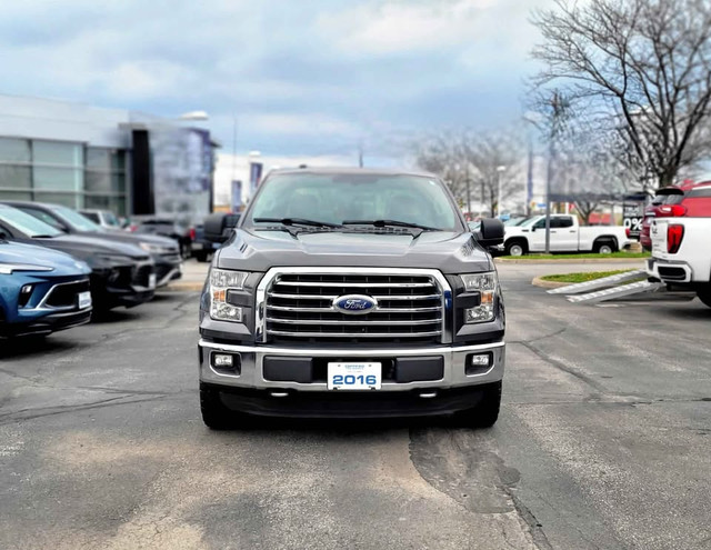 2016 Ford f150 XLT - *certified *clean carfax *crewcab *XTR 4X4 in Cars & Trucks in St. Catharines