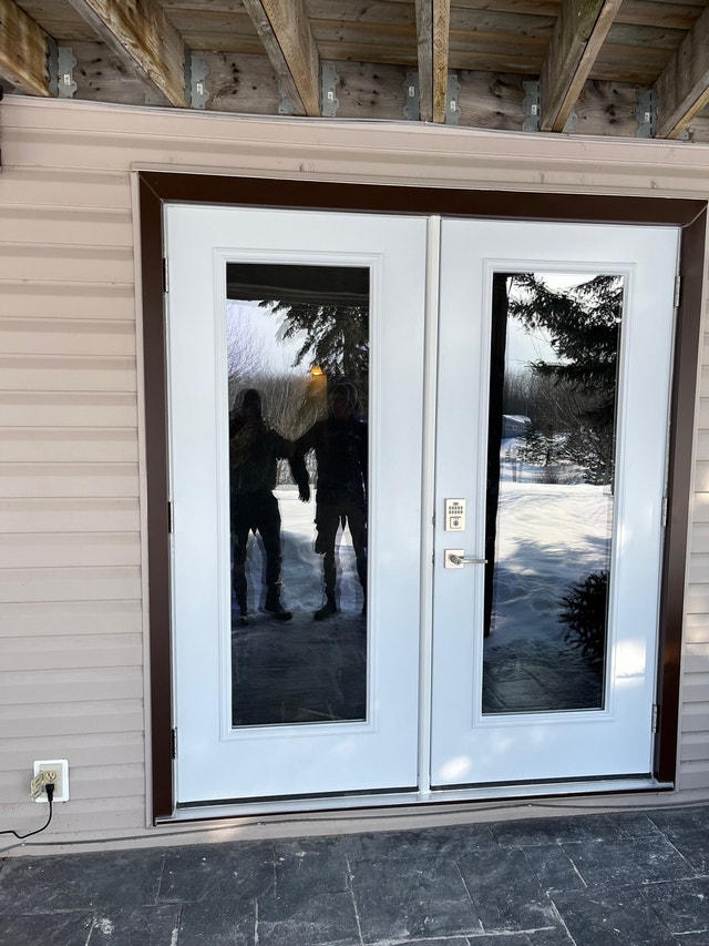 Windows and doors installation and Aluminum capping Windows & Doors