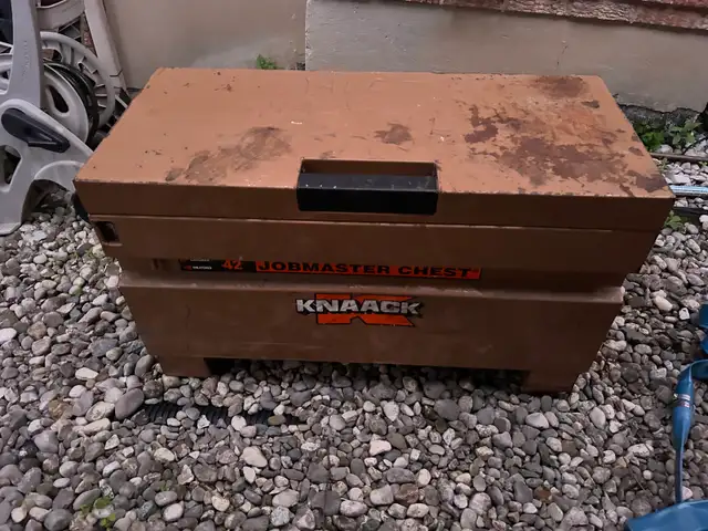 Knaack job box in Tool Storage & Benches in London - Image 2