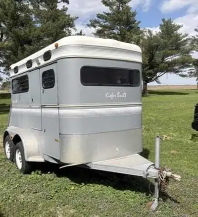 1993 Kiefer Built 2 Horse Trailer – Excellent Condition – $3,500 Well-maintained 1993 Kiefer Built 2...